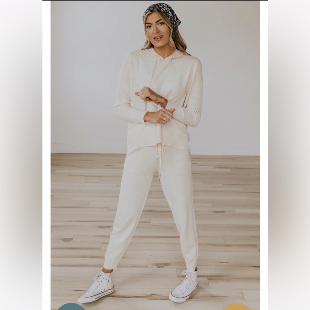 Skies Are Blue Comfy Set